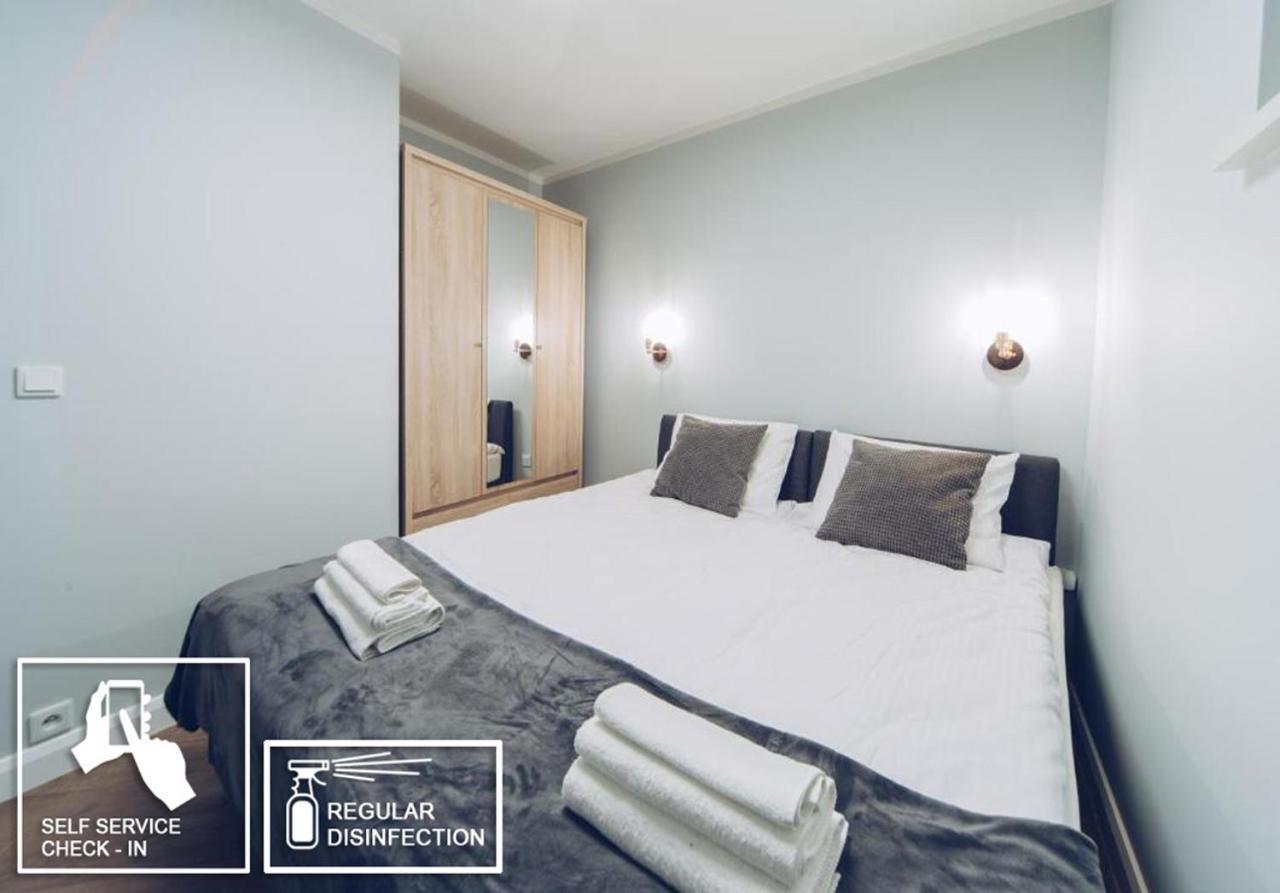 Ferienwohnung M7 Main Square With Free Parking Friends Escape Krakau Exterior foto